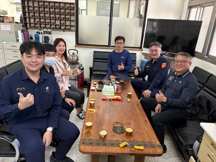 保安警察科王主任旭昇赴各縣市警察局訪視專43期實習生並進行意見交流圖片
