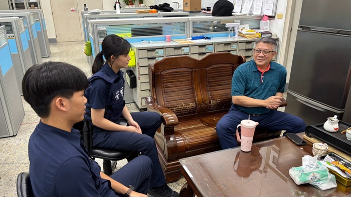 保安警察科王主任旭昇赴台南市警察局訪視專44期實習生並進行意見交流圖片